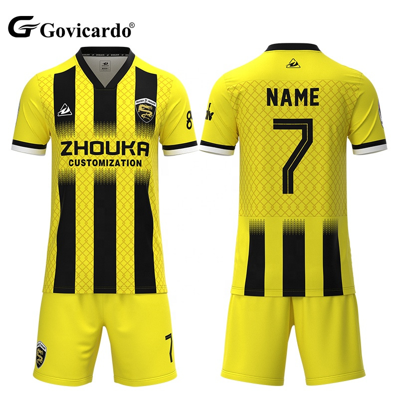 Custom Designed Classic Men's Soccer Jersey Set Breathable Uniform with Sublimation Print Logo Wholesale Football Kits
