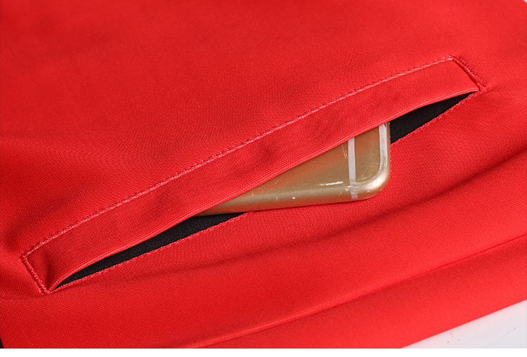 Custom Red Training Tracksuit Set for Football Teams OEM Service Automated Cutting Technique Designed Specifically for Club@详情5.jpg